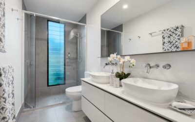 Vad är skillnaden mellan prefabricerade badrum och platsbyggda badrum vid nyproduktion?